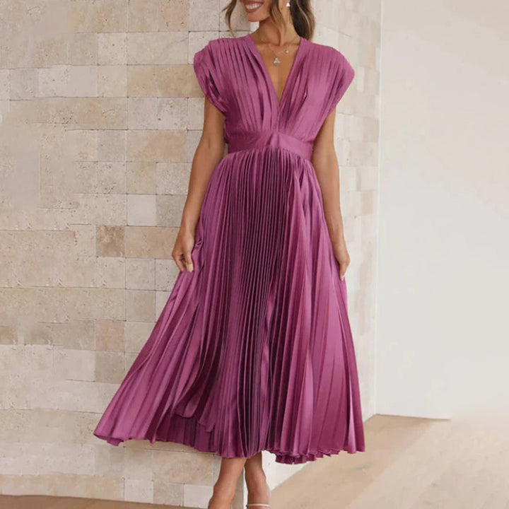 Clarissa | Pleated V-Neck Midi Dress