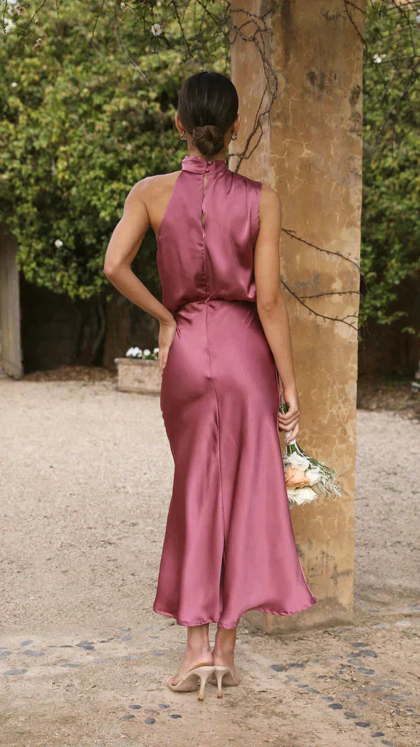 Women’s Elegant Halter Midi Dress – Draped Neckline with Fluid Silhouette